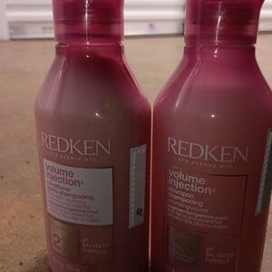Redken Volume Injection Shampoo & Conditioner - Rose Ombré Bottles